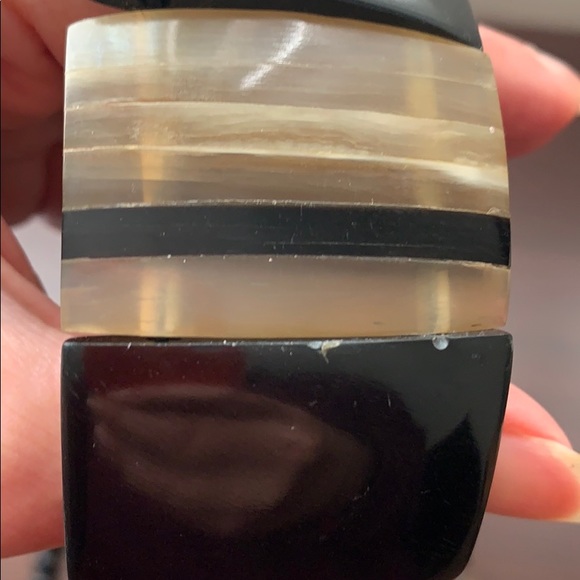 Necklace - Picture 3 of 8